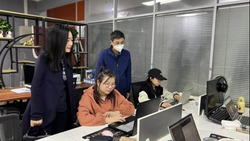 广告传播与公关传播：本质差异与通俗解析